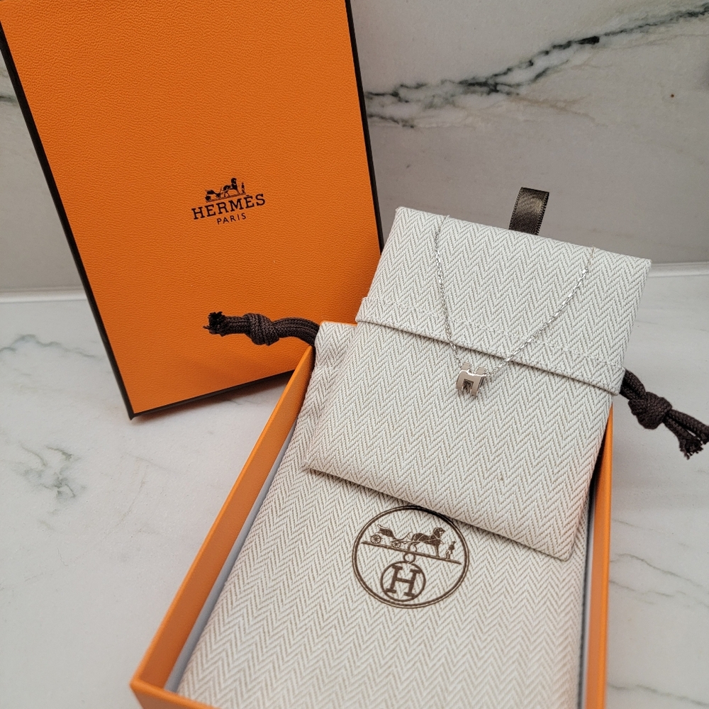 HERMES MINI POP H PENDANT (MARRON GLACE)